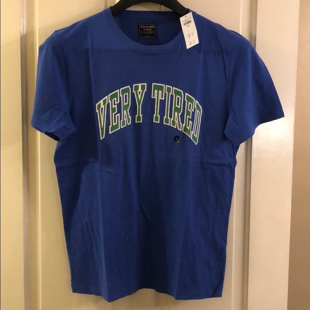 Abercrombie graphic tee new with tags